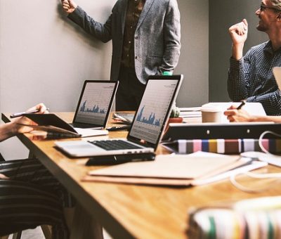 Top 5 des thématiques de conférences les plus inspirantes en 2026