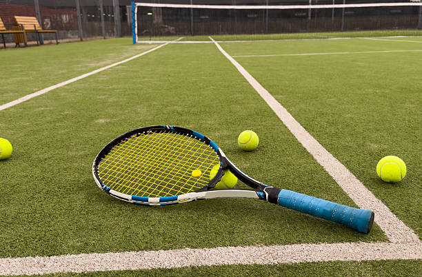 construction court de tennis gazon synthetique à Hyères